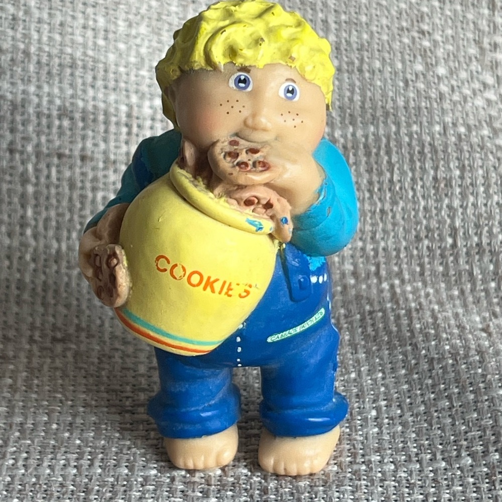 1984 Cabbage Patch Kids - Mini Figurine